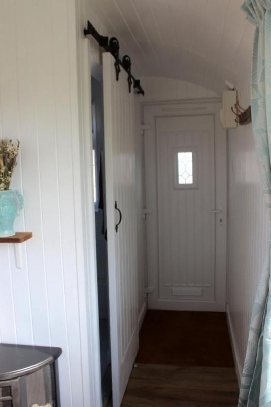 Hillside Camping Pods And Shepherd'S Hut Wick  Exteriör bild
