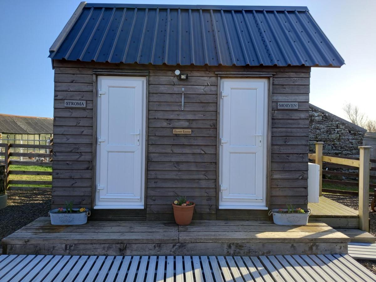 Hillside Camping Pods And Shepherd'S Hut Wick  Exteriör bild